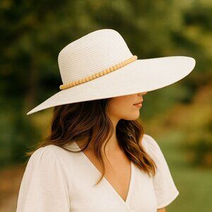 New Day Wide Brim Straw Sun Hat Wooden Bead Band Size M Resort Chic Beach Cruise